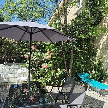 Cool Basement Studio In Hosts House With Private Terrace And Bbq シスル・マヨール エクステリア 写真